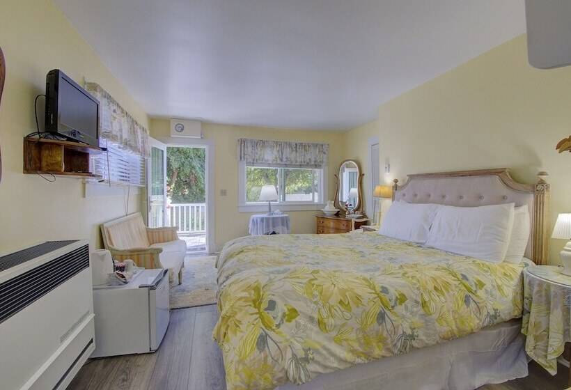 Номер Стандарт, Secret Garden Inn & Cottages
