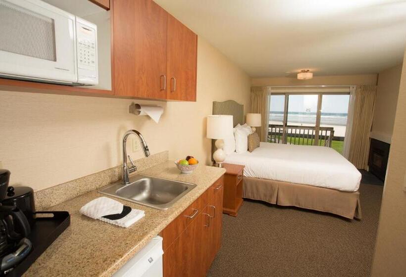 Студия Стандарт, Schooner S Cove Inn