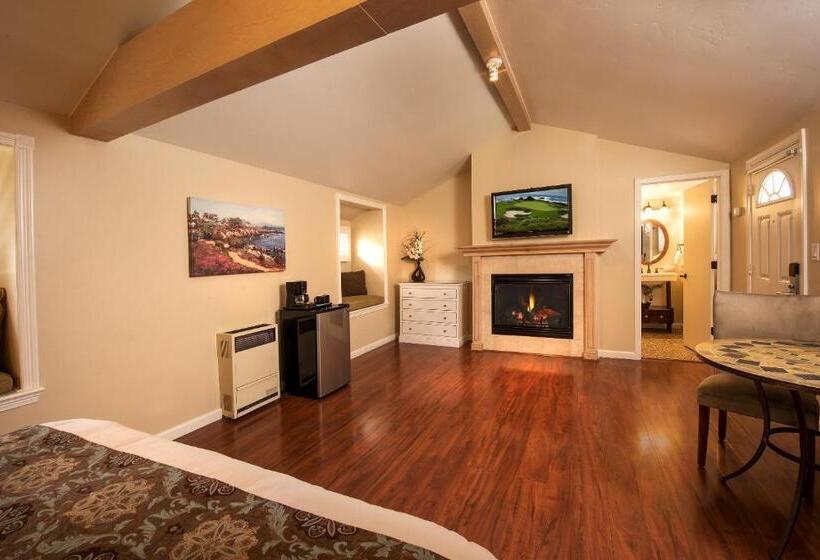 스탠다드 룸 킹사이즈 침대, Sunset Inn Pacific Grove