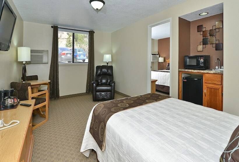 Люкс, Super 8 By Wyndham Deadwood Black Hills Area