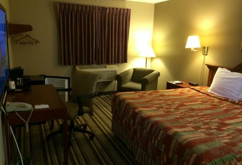 キングサイズベッドのデラックススイート, Super 8 By Wyndham Knoxville