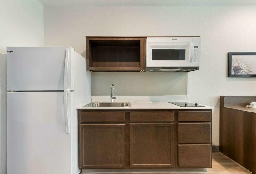 장애인을 위한 스탠다드 룸, Woodspring Suites Tamarac