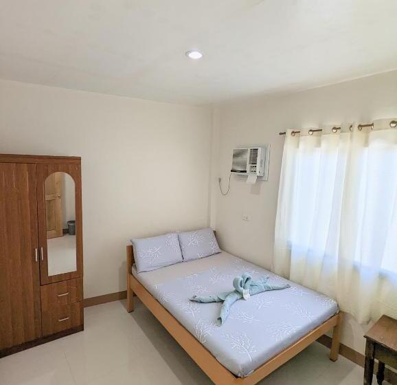اتاق اکونومی, Charlina Inn Panglao