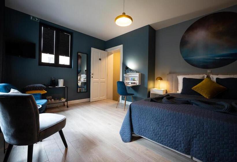 اتاق استاندارد با چشم‌انداز باغ, B&b Gaudium Xii