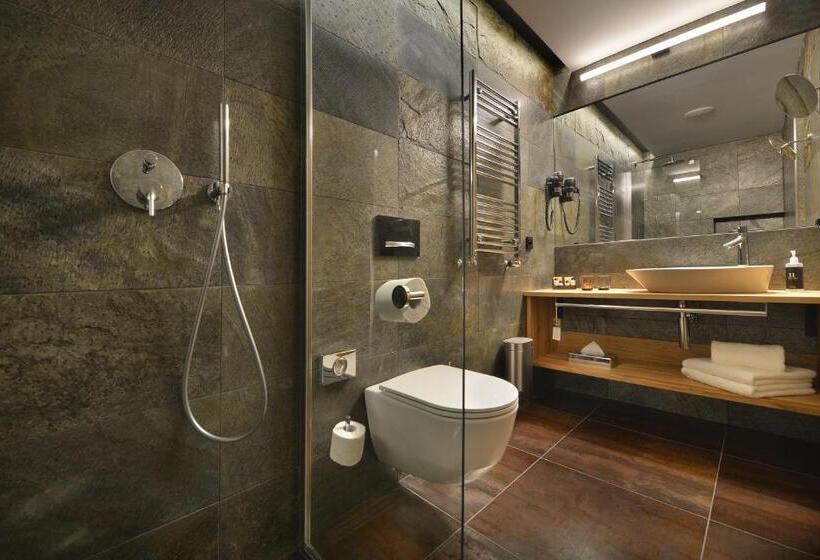 Люкс с Террасой, Grand Hotel Hradec