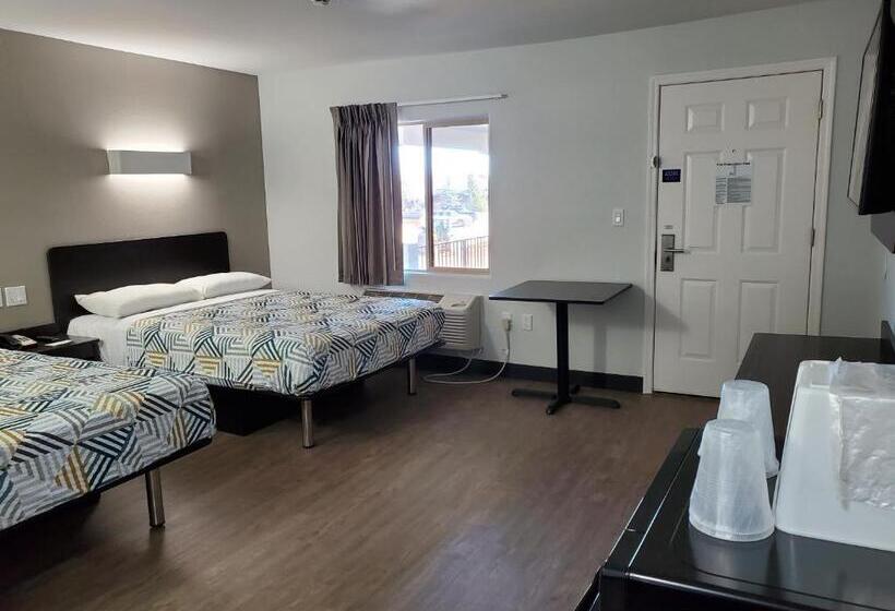 适合残疾人使用的标准间, Motel 6show Low, Az