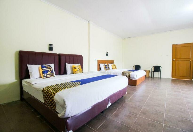 Трежместный Номер Economy, Spot On 2809 Hotel Yasmin