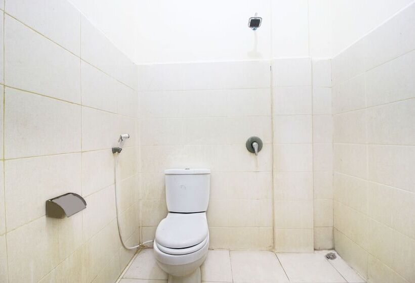 Номер Стандарт, Spot On 2809 Hotel Yasmin