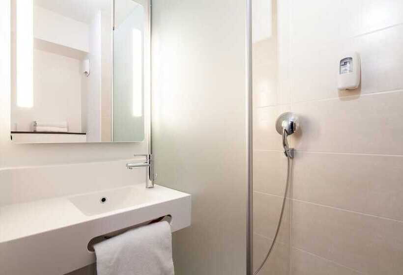 Номер Стандарт Адаптированный для Инвалидов, B&b Hotel Compiègne