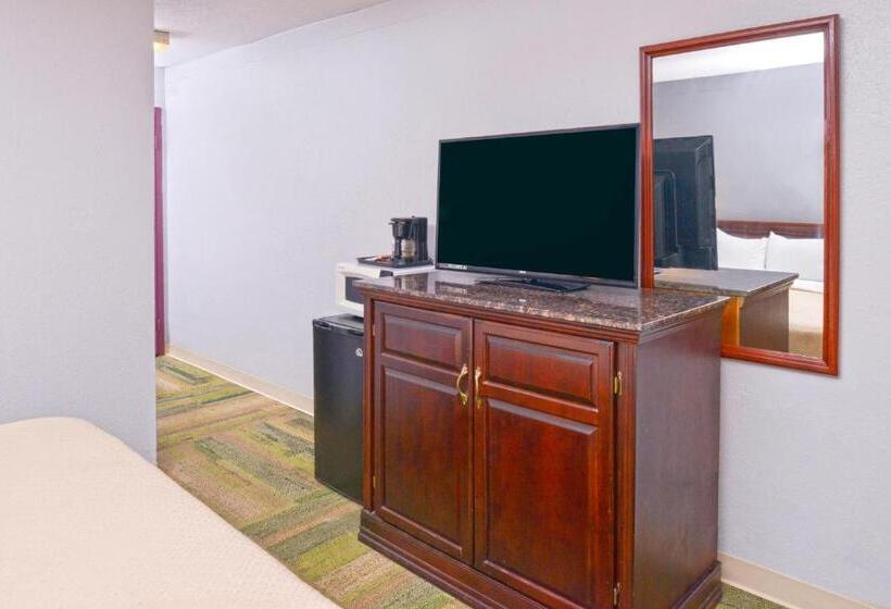 Standard Værelse King Size Seng, Country Garden & Suites