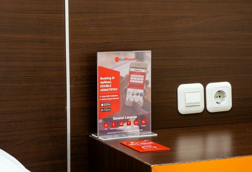 Номер Стандарт, Reddoorz @ Pelita Raya Rappocini