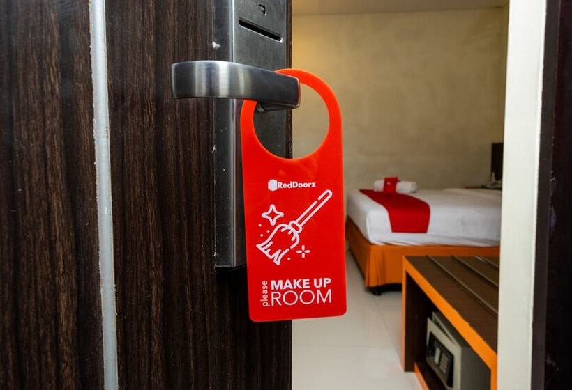 Номер Стандарт, Reddoorz @ Pelita Raya Rappocini
