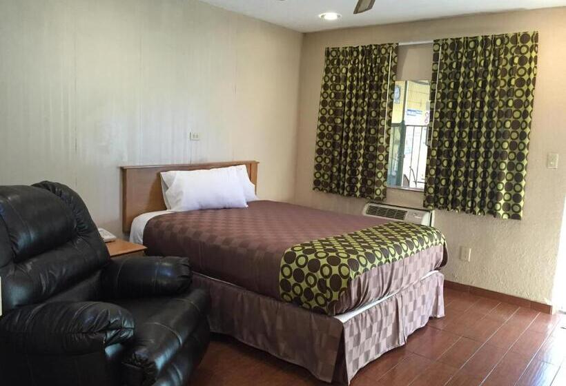 스탠다드 룸, Townhouse Inn And Suites
