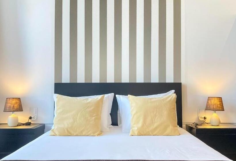Apartamento 1 Dormitório com Sacada, Gardenia Aparthôtel