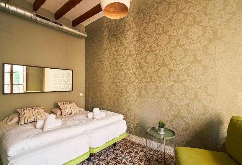 Номер Стандарт Совместная Ванная, Hostel Sóller