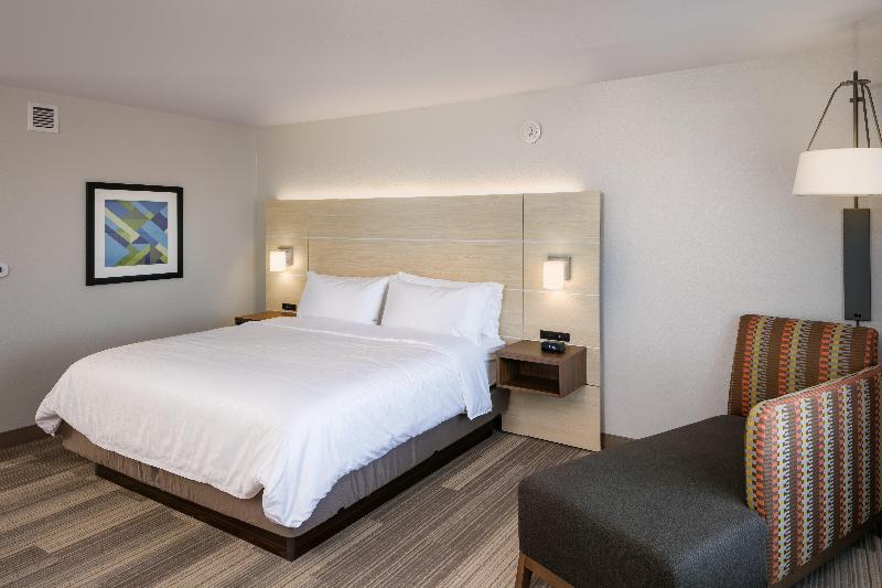 适合残疾人使用的标准间, Holiday Inn Express & Suites   Bend South, An Ihg