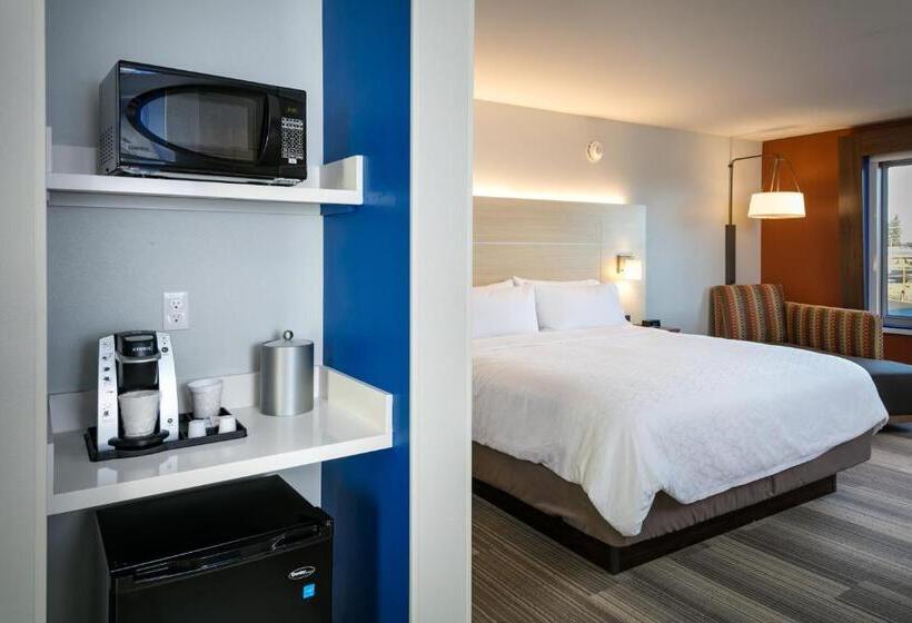 适合残疾人士使用的带超级大床的标准间, Holiday Inn Express & Suites   Bend South, An Ihg