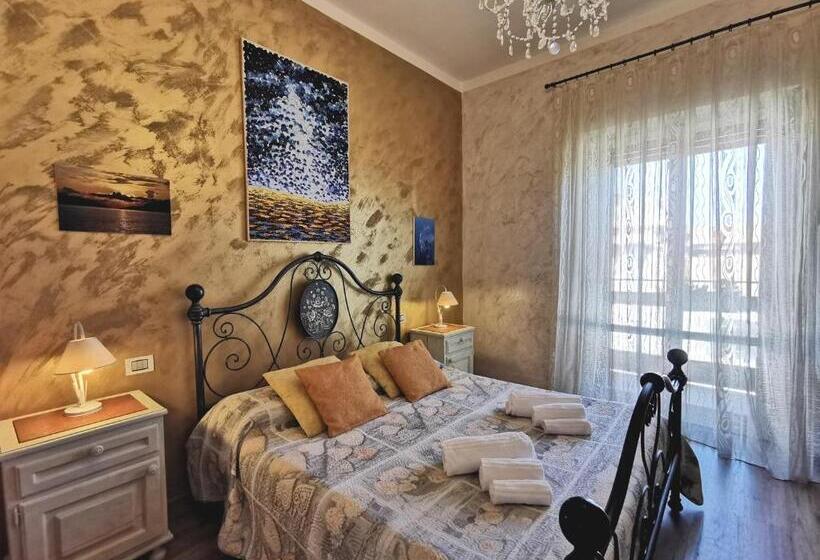 اتاق سه‌نفرۀ استاندارد با سرویس بهداشتی بیرون از اتاق, B&b San Lorentino House