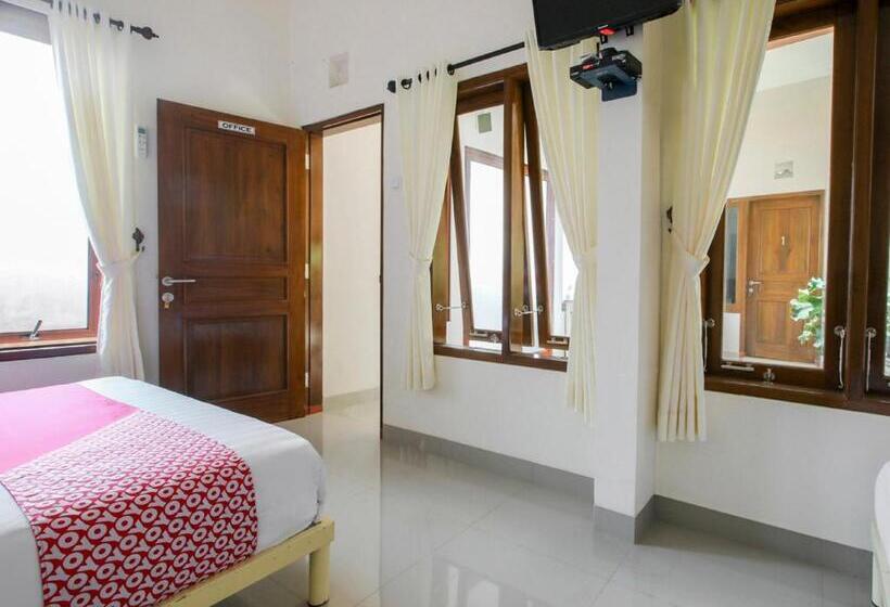ファミリールーム, Oyo 3314 Syariah House