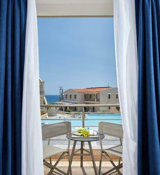جناح جونيور مطلّ علي البحر, Sempre Viva Suites