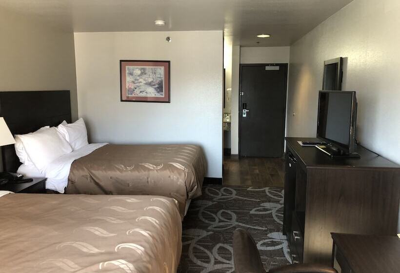 Номер Стандарт 2 Двуспальные Кровати, Quality Inn Spanish Fork North