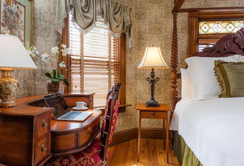 Номер Deluxe Кровать Кинг, The Village Inn Of Woodstock