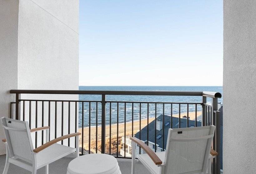 Люкс Семейный 2 Спальни, Delta Hotels By Marriott Virginia Beach Waterfront