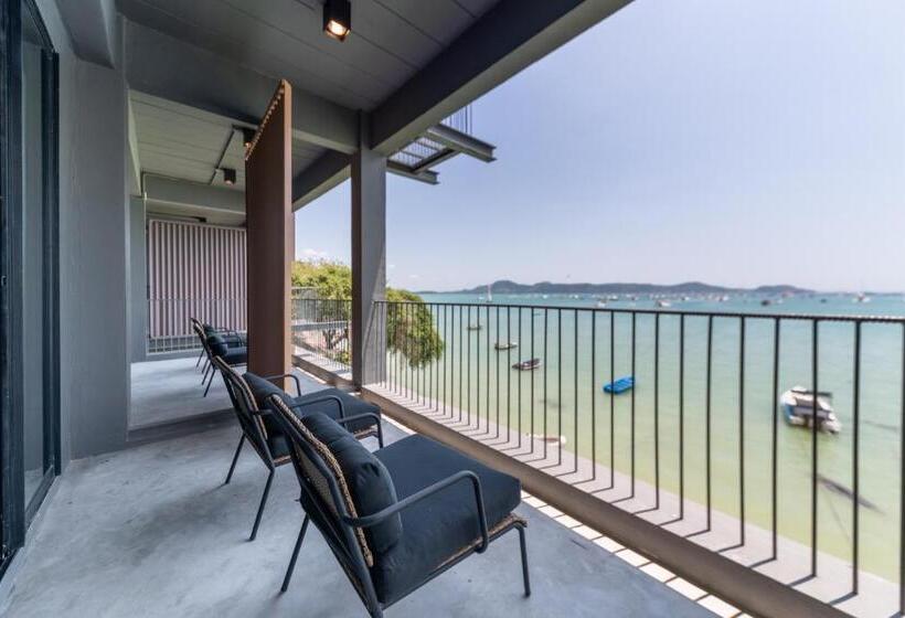 سوئیت با تخت بزرگ, Arch39 Phuket Beach Front   Sha Plus