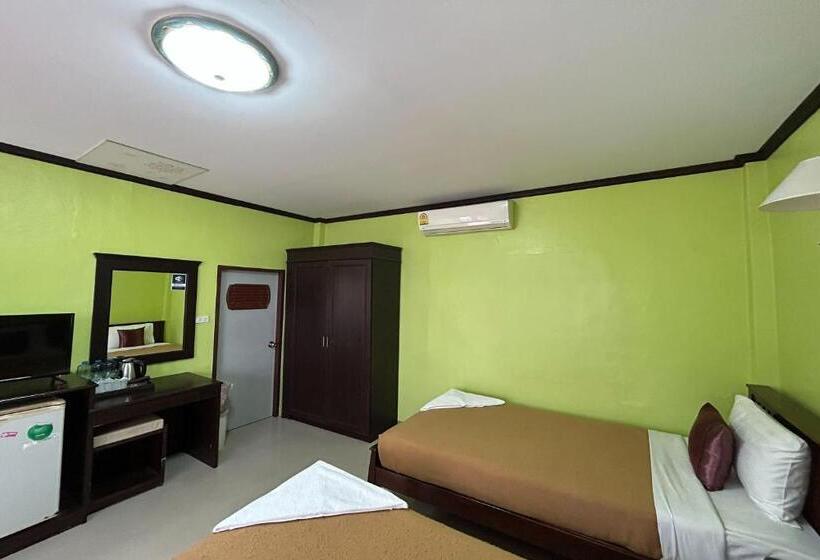 اتاق استاندارد سه نفره, Me Mee Place & Tour Krabi