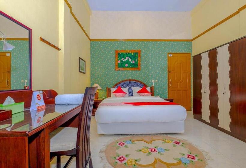 Family Suite, Oyo 3088 Green Valley House