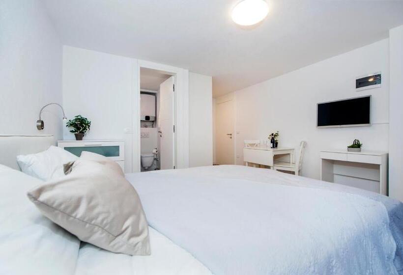 Студия Deluxe, Riva Residence