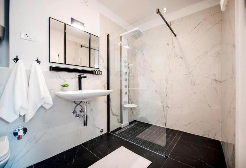 Апартаменты Дюплекс 1 Спальня, Riva Residence