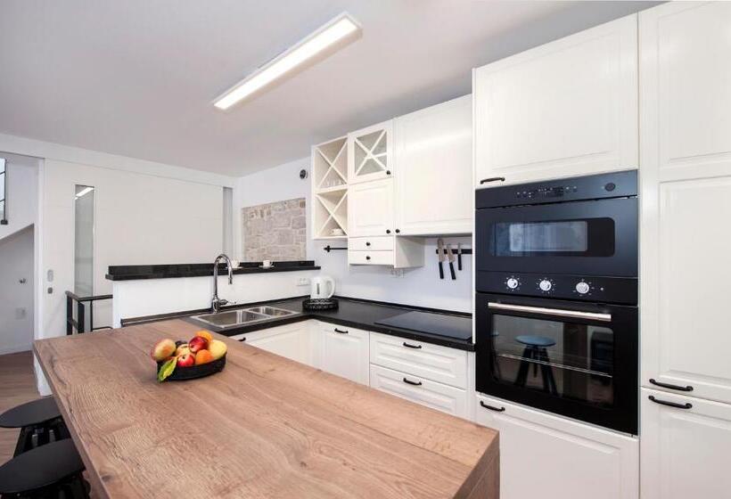 Апартаменты Дюплекс 1 Спальня, Riva Residence
