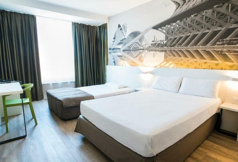 اتاق خانوادگی, B&b Hotel Valencia Ciudad De Las Ciencias