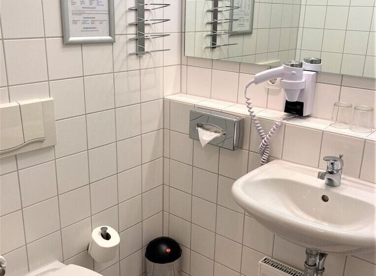Номер Комфорт, Amedia Express Passau, Trademark Collection By Wyndham