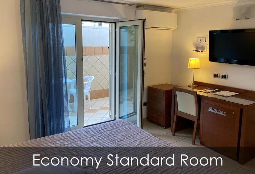 Номер Economy, Olimpico