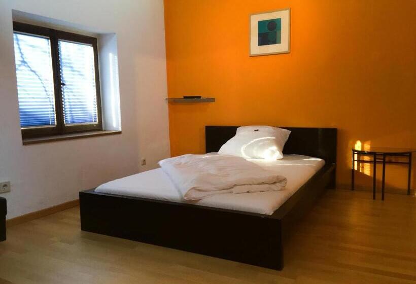 Семейный Номер, Zweilinden Meckenheim Bonn