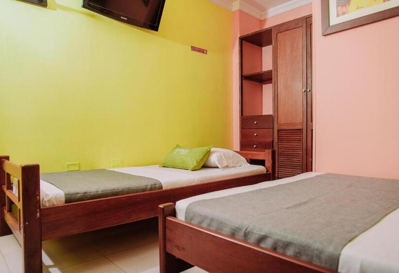 חדר סטנדרט לשלושה, Ayenda 1615 Hotel Tayrona Mágico