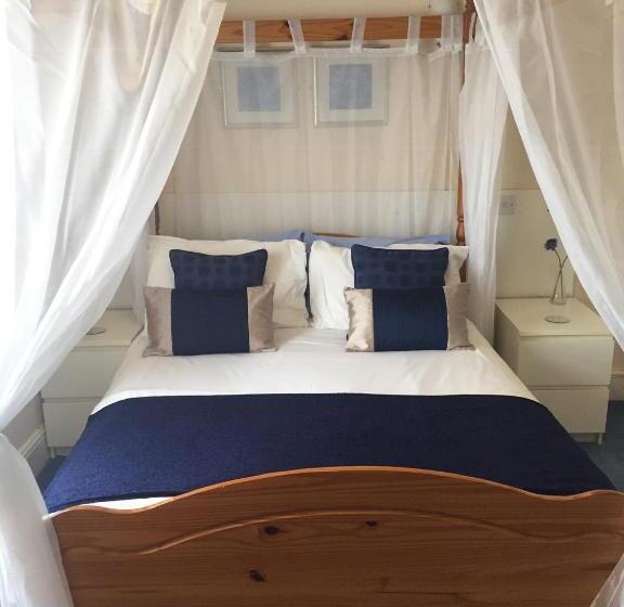 اتاق استاندارد, Marlow Lodge