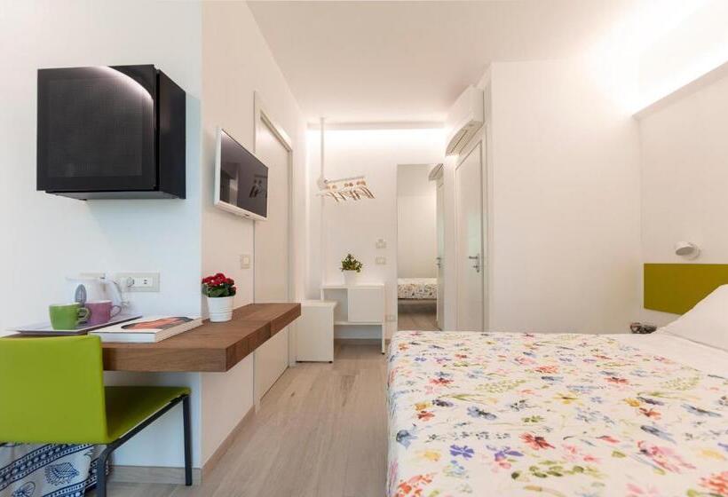 Номер Стандарт, Aria Design B&b Levanto