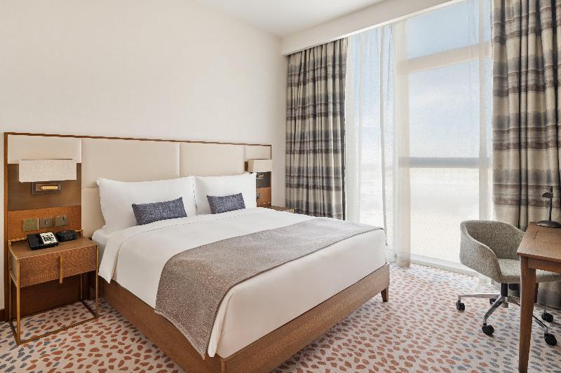 سوییت, Staybridge Suites Dubai Al Maktoum Airport, An Ihg