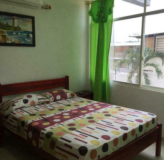 스탠다드 룸, Hostal Sarai