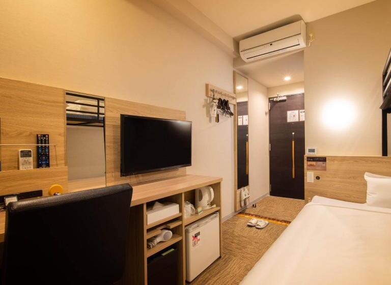 Номер Стандарт Двуспальная Кровать, Super Hotel Okinawa Nago