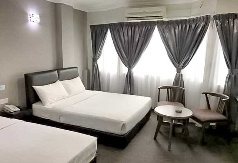 اتاق لوکس سه تخته, Myangkasa Akademi & Resort Langkawi