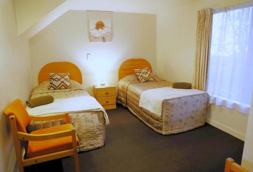Апартаменты 2 Спальни, Bush Inn Court Motel