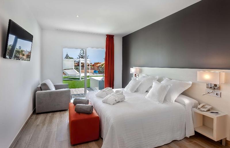 Quarto Deluxe, Barcelo Corralejo Sands