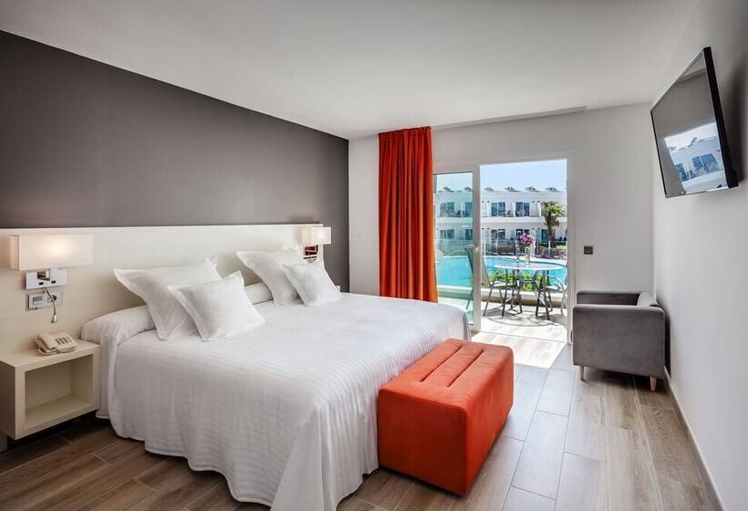 Quarto Deluxe, Barcelo Corralejo Sands