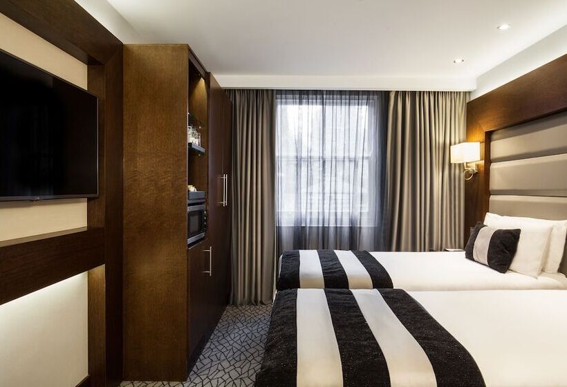 Номер Deluxe, Park Grand Paddington Court