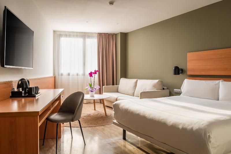 4인용 스탠다드 룸, Sb Express Tarragona