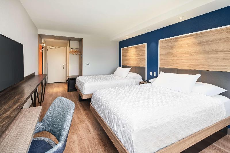 Номер Стандарт Адаптированный для Инвалидов, Tru By Hilton Ft. Lauderdale Airport